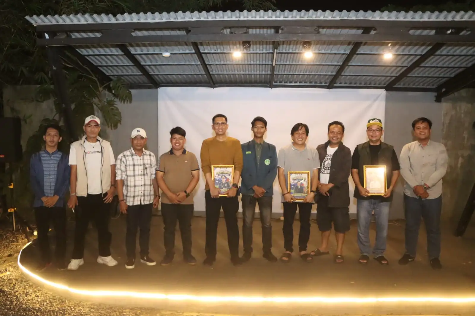 Nobar Pesta Bola Dunia 2026, Polres Banyuasin Perkuat Silaturahmi Bersama OKP, LSM dan Masyarakat